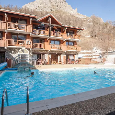 Résidence Pierre&Vacances Les Chalets de Solaise-3