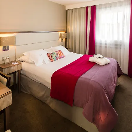 Hôtel Paris Neuilly-2