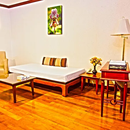 The Victory Residences Bangkok-3