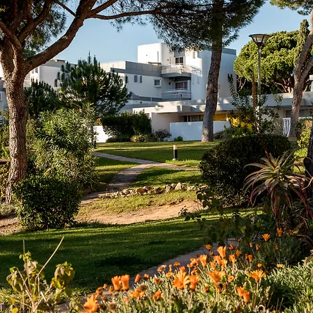 Apartamentos Turisticos Pinhal Da Marina-3