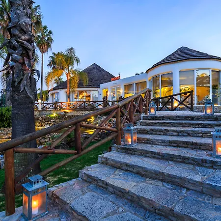 Encosta Do Lago Resort Club-3