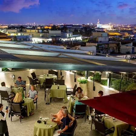 Hotel Savoy-3