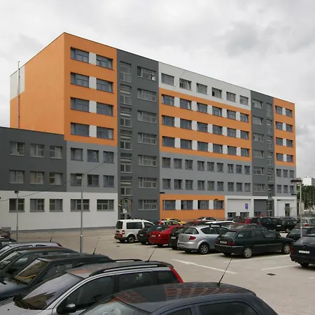 Rezidence Emmy-2