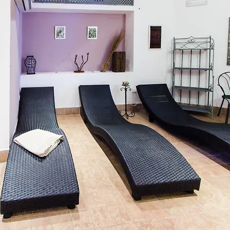 Hotel Li Graniti-2
