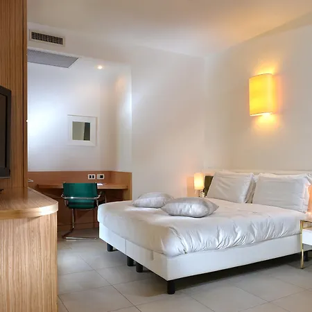 Elite Hotel & Spa-3