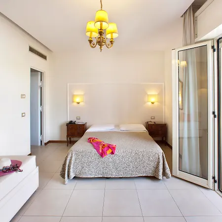 Hotel Alpha-3