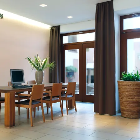Hotel Carol-3