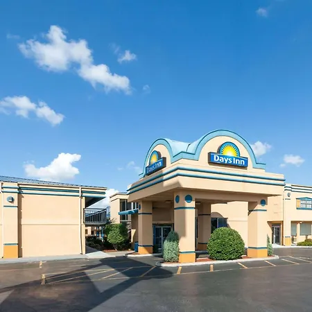 Days Inn By Wyndham Oklahoma City Fairground-2