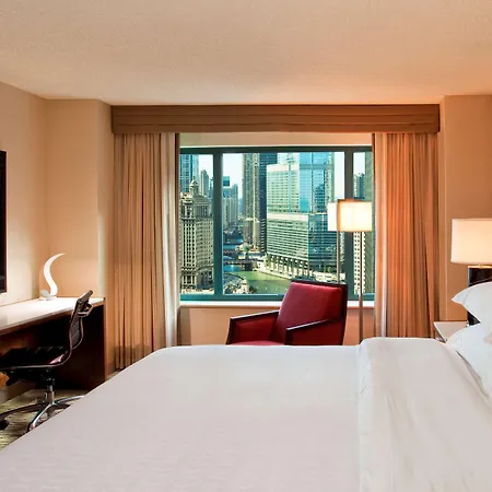 Sheraton Grand Chicago Riverwalk-2