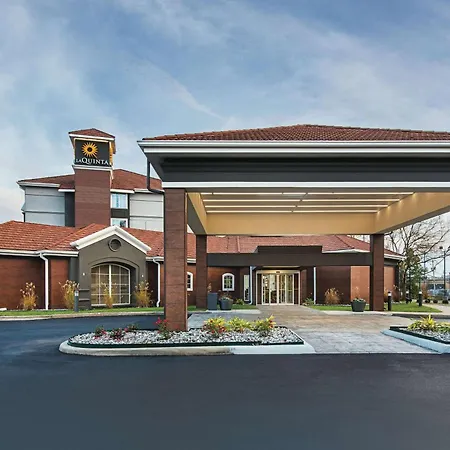 La Quinta Inn & Suites By Wyndham Shreveport Airport-2