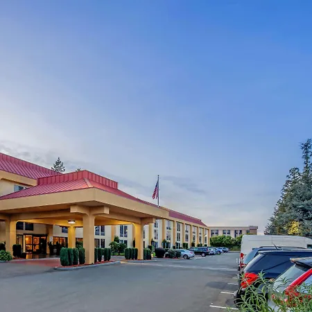 Oakland Airport Arena Hotel-3