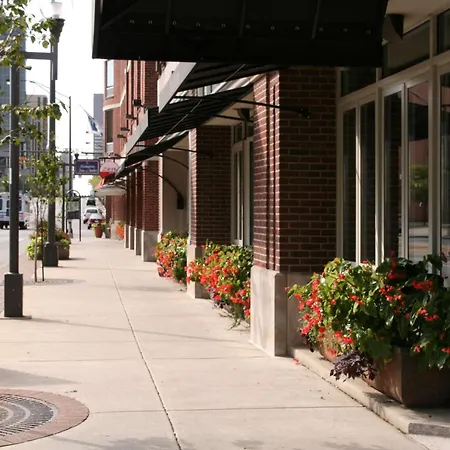 Hampton Inn & Suites Columbus-Downtown, Ohio-3