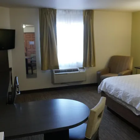 Candlewood Suites Tulsa-2