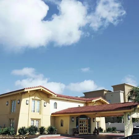 La Quinta Inn By Wyndham Clute Lake Jackson-2