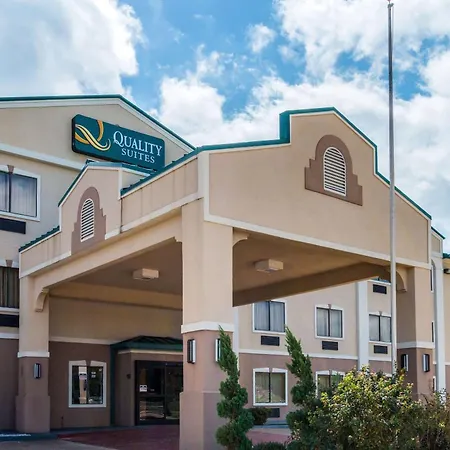 Quality Suites Burleson - Ft Worth-3