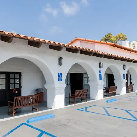Hampton Inn & Suites San Clemente - Fully Renovated-2