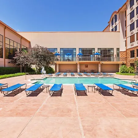 Hampton Inn & Suites Dallas-Mesquite-2