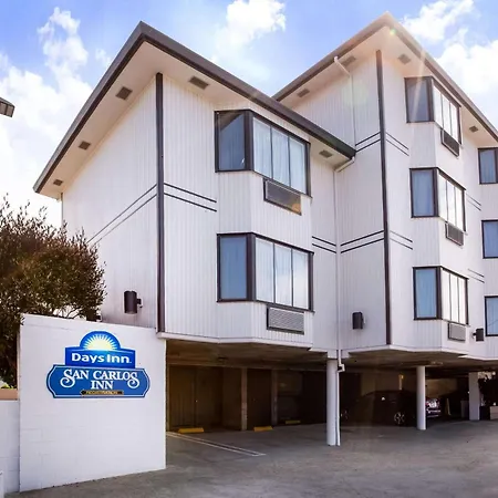 Days Inn By Wyndham Monterey Downtown-3