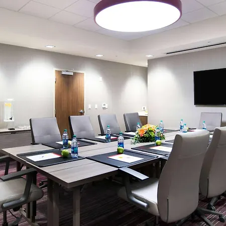 Wyndham Garden At Niagara Falls-3