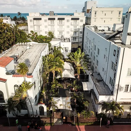 South Beach Plaza Hotel-2