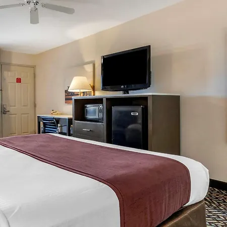 Best Western Orchard Inn-3