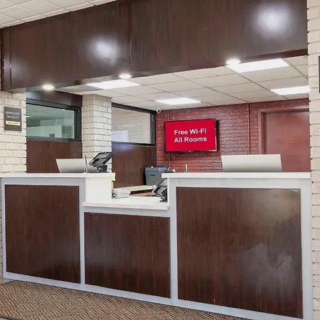 Red Roof Inn Roanoke Rapids-3