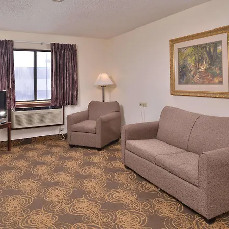 Rodeway Inn Waukegan - Gurnee-3