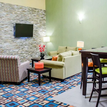 Quality Inn & Suites Medina - Akron West-3