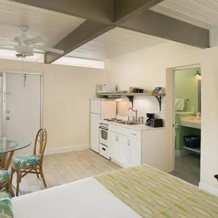 Outrigger Beach Resort-3