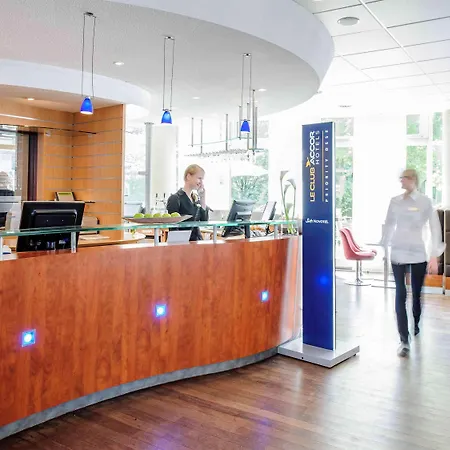 Novotel Suites Hamburg City-2