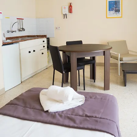 Mavina Hotel & Apartments-3