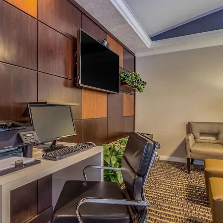 Comfort Inn Independence - Cleveland-2