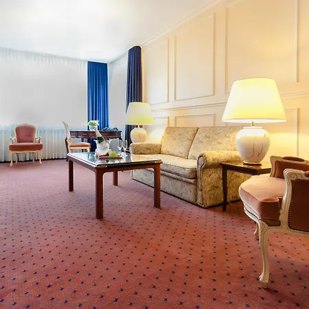 Centro Hotel Bristol-2