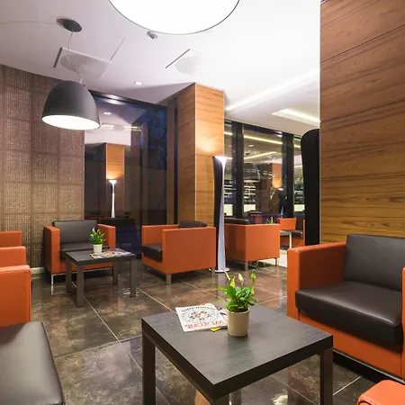 Q Hotel Plus Krakow-2