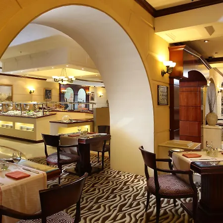 Knight Castle Hotel-2