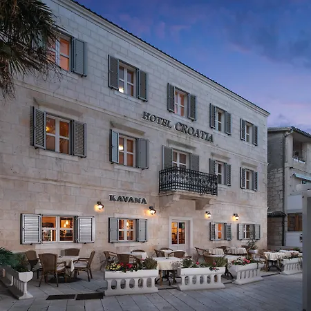 Hotel Croatia-2