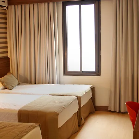 Hotel Continental Business - 200 metros do Complexo Hospitalar Santa Casa-3