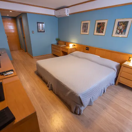 Hotel Cecilia-3