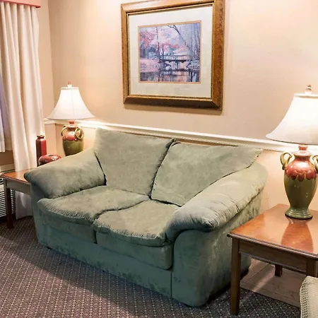 Travelodge By Wyndham Beckley-3