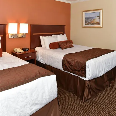 Best Western Plus Landmark Inn-2