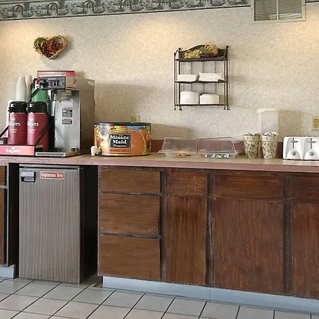 Days Inn By Wyndham Morehead-2
