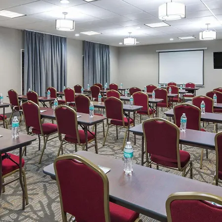 Comfort Inn & Suites Columbus North-2