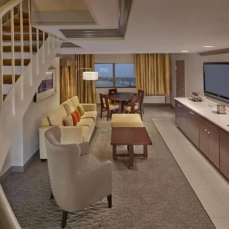 Doubletree By Hilton Little Rock-2