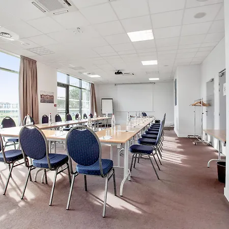 Zenitude Hotel-Residences Toulouse Fluvia-3