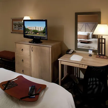 Hampton Inn Austin Round Rock-2