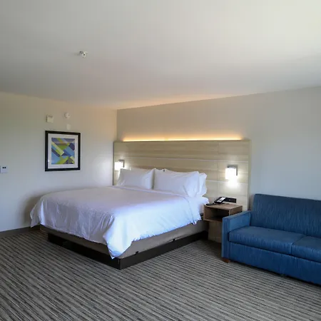 Holiday Inn Express Hillsboro I-35 By Ihg-3