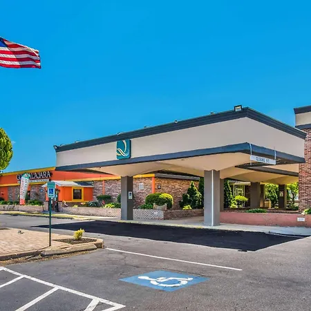 Quality Inn & Suites York East-2