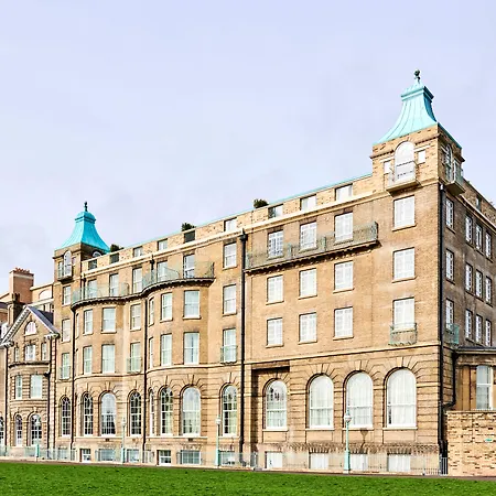 University Arms, Autograph Collection-2