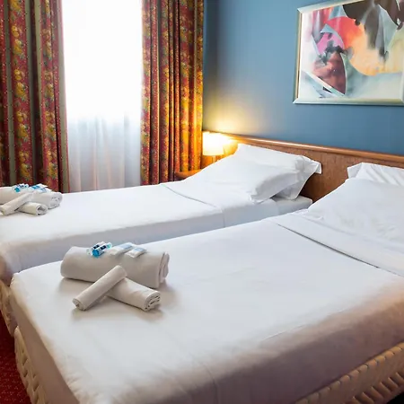 Idea Hotel Piacenza-2