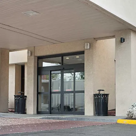 Clarion Hotel Cincinnati North-2